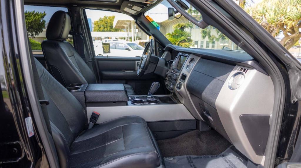 used 2017 Ford Expedition car, priced at $17,995