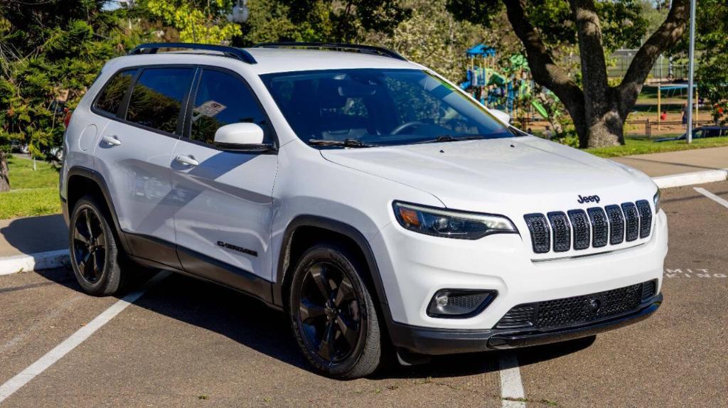 used 2020 Jeep Cherokee car, priced at $18,995