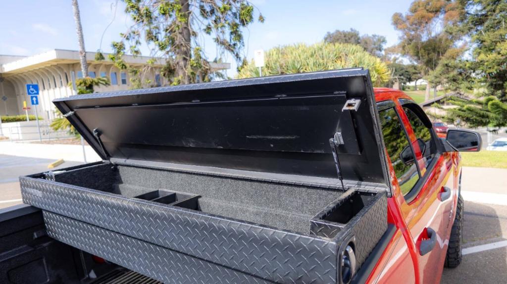 used 2015 Chevrolet Silverado 1500 car, priced at $19,995