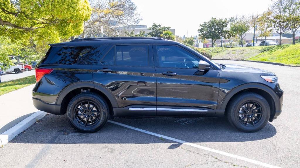 used 2022 Ford Explorer car, priced at $29,995