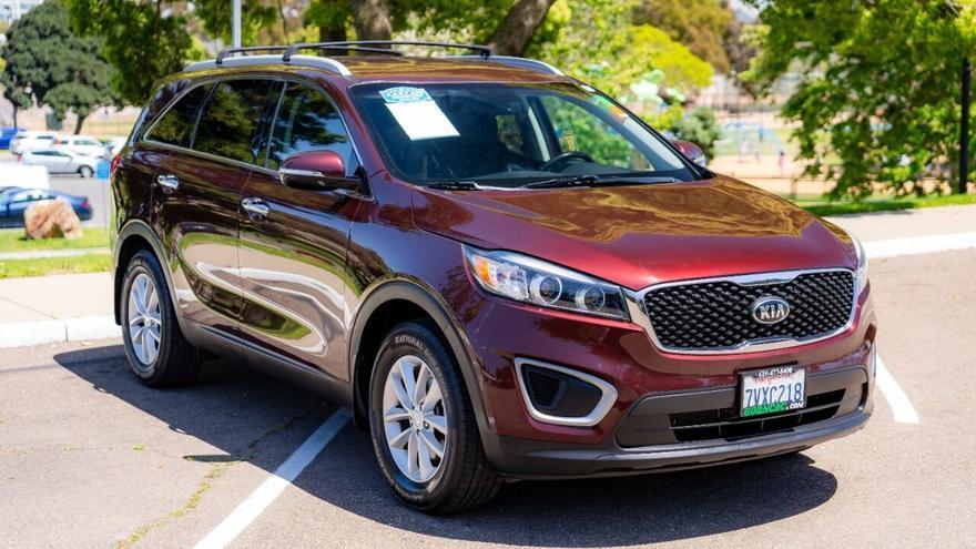 used 2017 Kia Sorento car, priced at $14,995