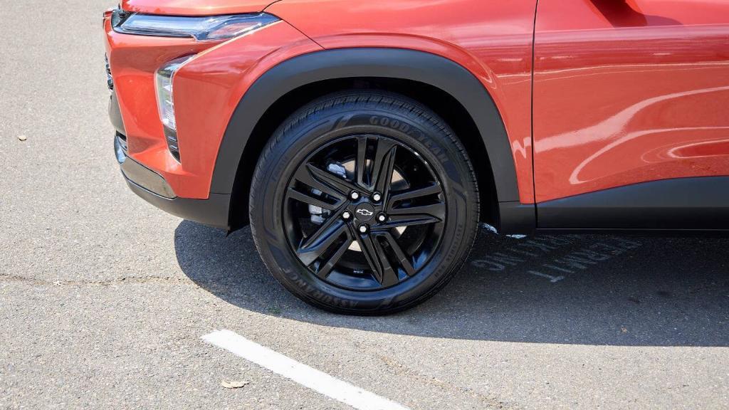 used 2024 Chevrolet Trax car, priced at $24,949