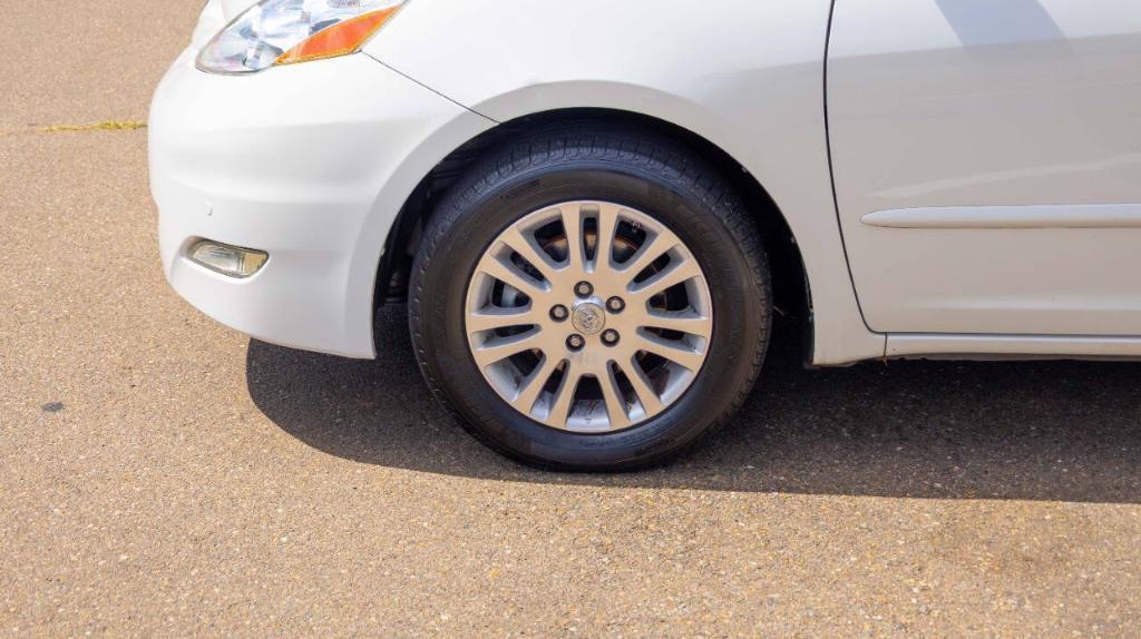 used 2009 Toyota Sienna car, priced at $10,795