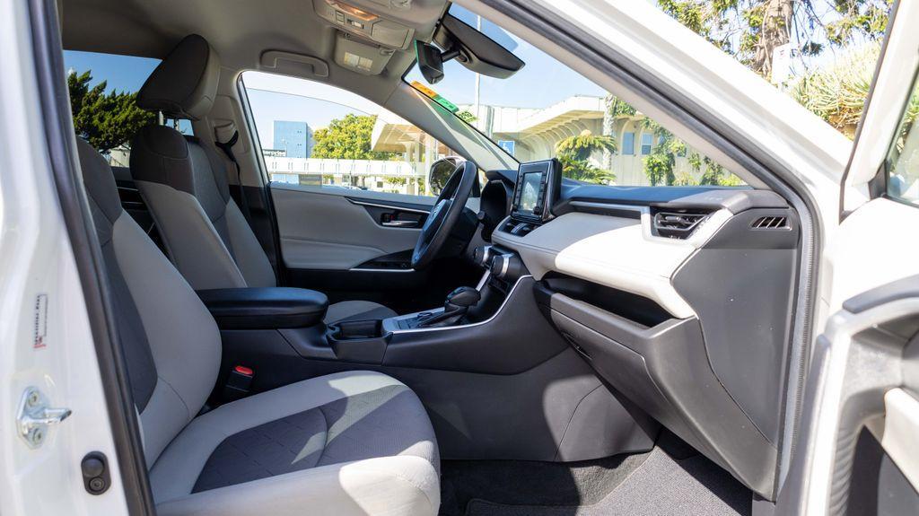 used 2021 Toyota RAV4 Hybrid car, priced at $29,995
