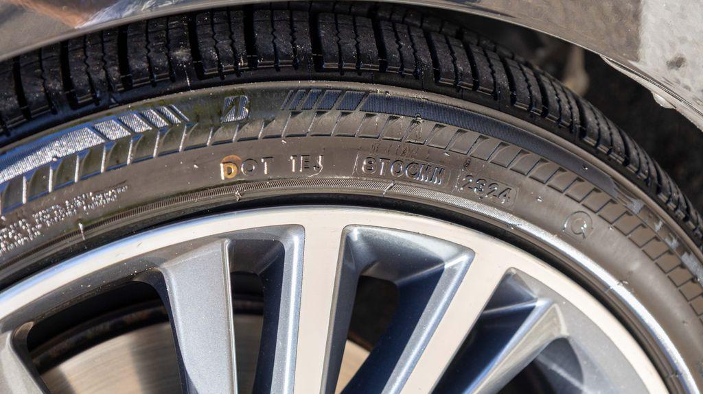 used 2019 INFINITI Q60 car, priced at $24,995