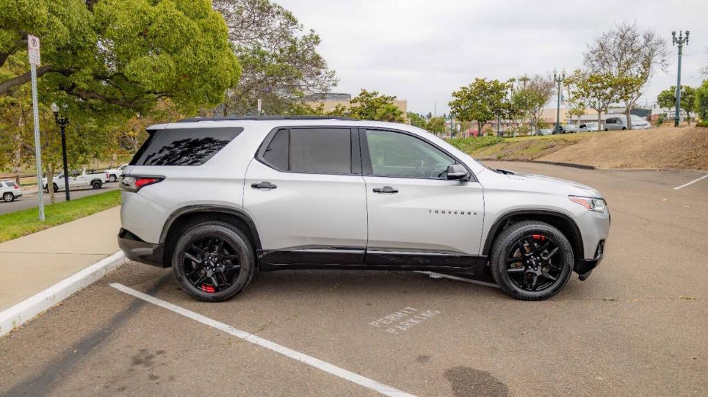 used 2018 Chevrolet Traverse car, priced at $19,995