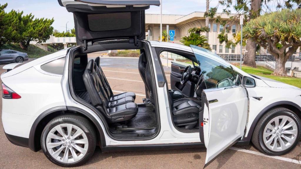 used 2019 Tesla Model X car, priced at $35,995