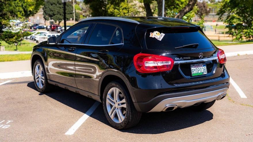 used 2017 Mercedes-Benz GLA 250 car, priced at $17,775