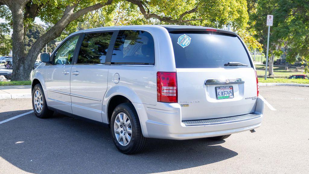 used 2009 Chrysler Town & Country car, priced at $11,777