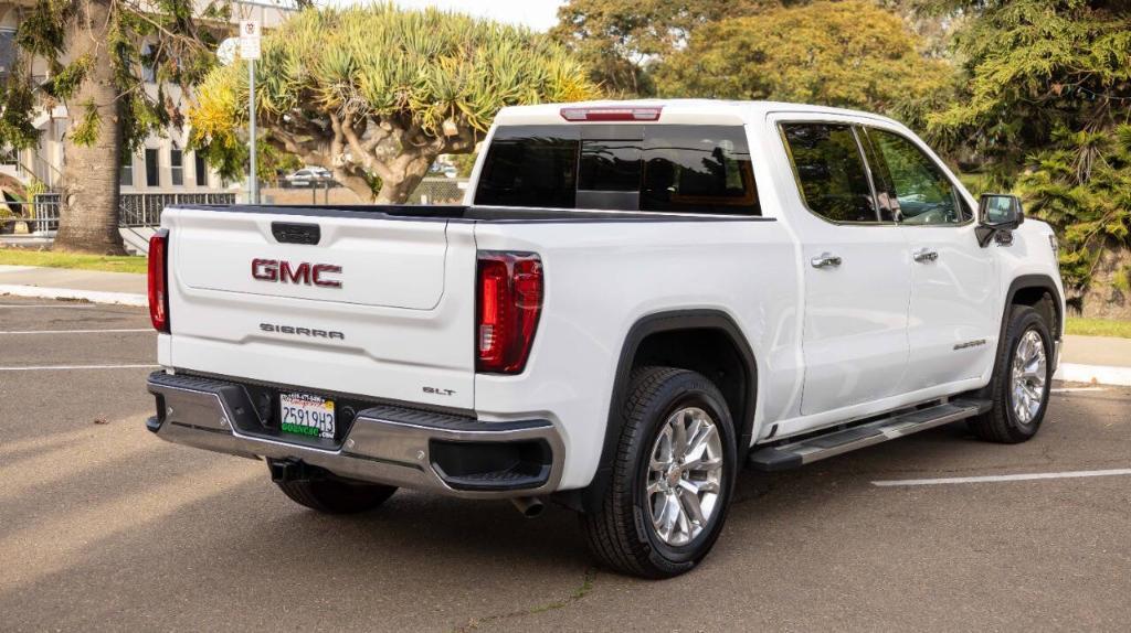 used 2021 GMC Sierra 1500 car, priced at $31,995