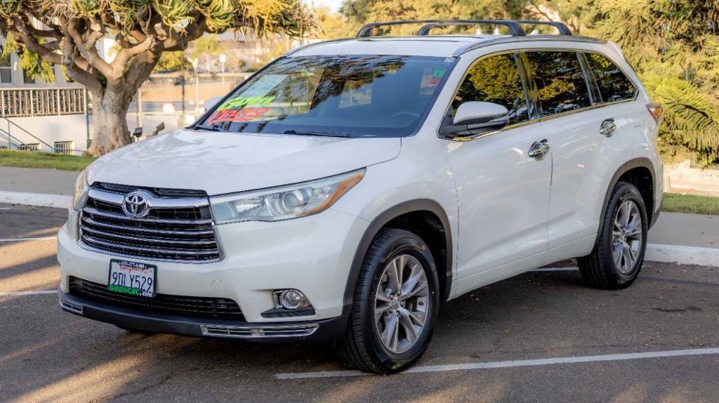 used 2015 Toyota Highlander car, priced at $19,995