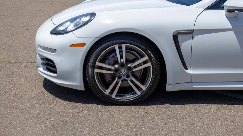 used 2014 Porsche Panamera car, priced at $24,995
