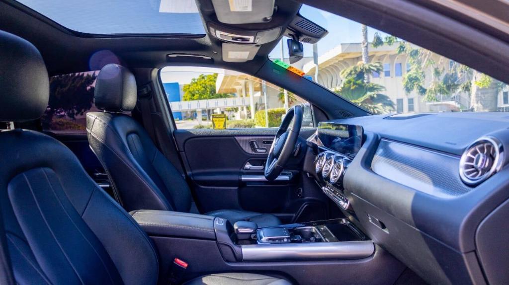 used 2021 Mercedes-Benz GLA 250 car, priced at $21,995