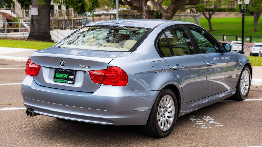 used 2009 BMW 328 car, priced at $12,995