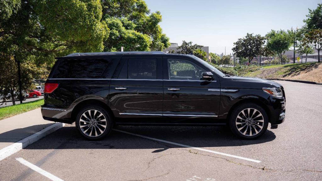 used 2019 Lincoln Navigator L car, priced at $41,995