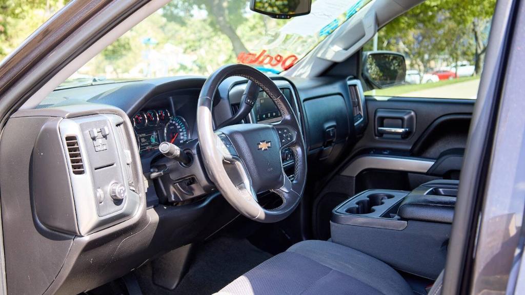 used 2015 Chevrolet Silverado 1500 car, priced at $18,995
