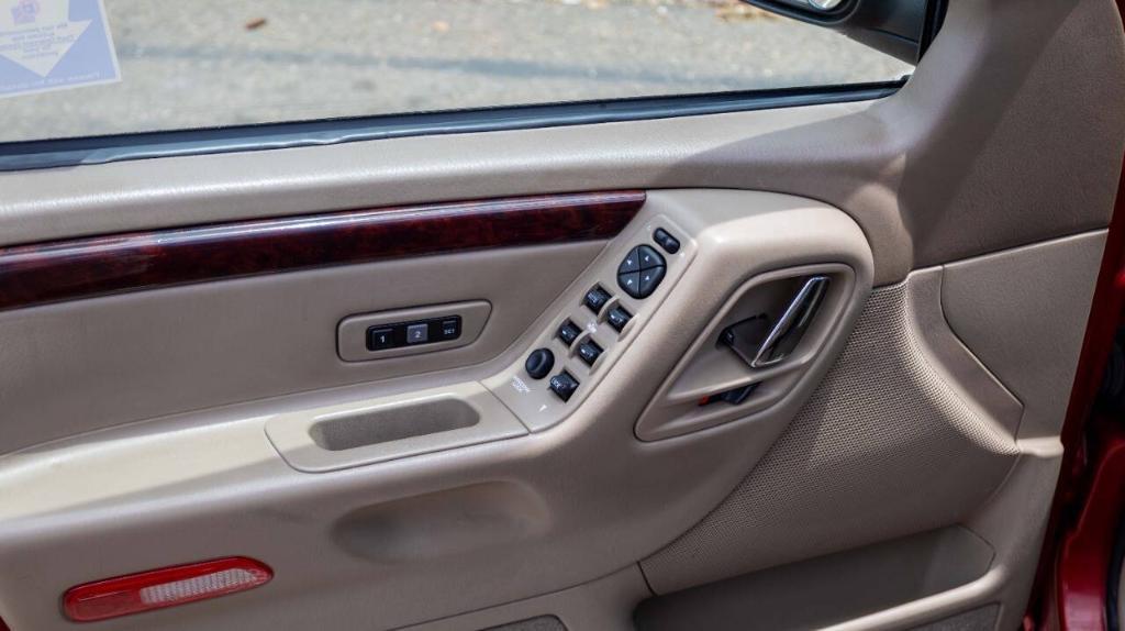 used 2002 Jeep Grand Cherokee car, priced at $9,777