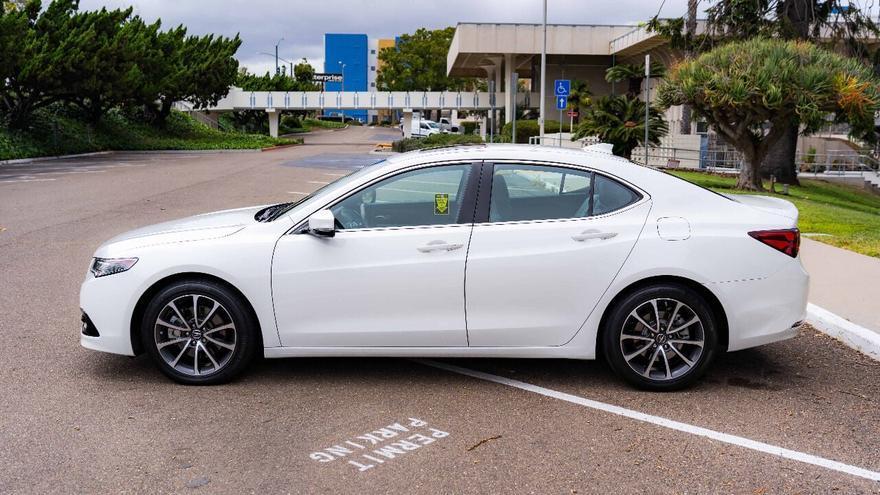 used 2016 Acura TLX car, priced at $21,895