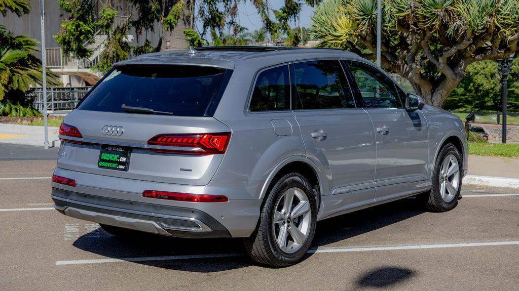 used 2022 Audi Q7 car, priced at $25,995