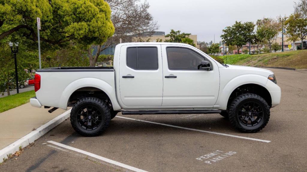 used 2020 Nissan Frontier car