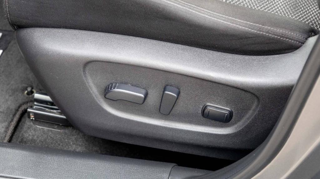 used 2021 Nissan Rogue Sport car, priced at $22,995