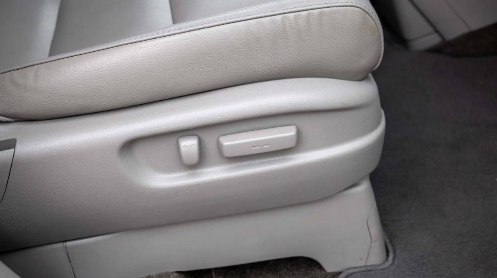 used 2014 Honda Odyssey car, priced at $15,995