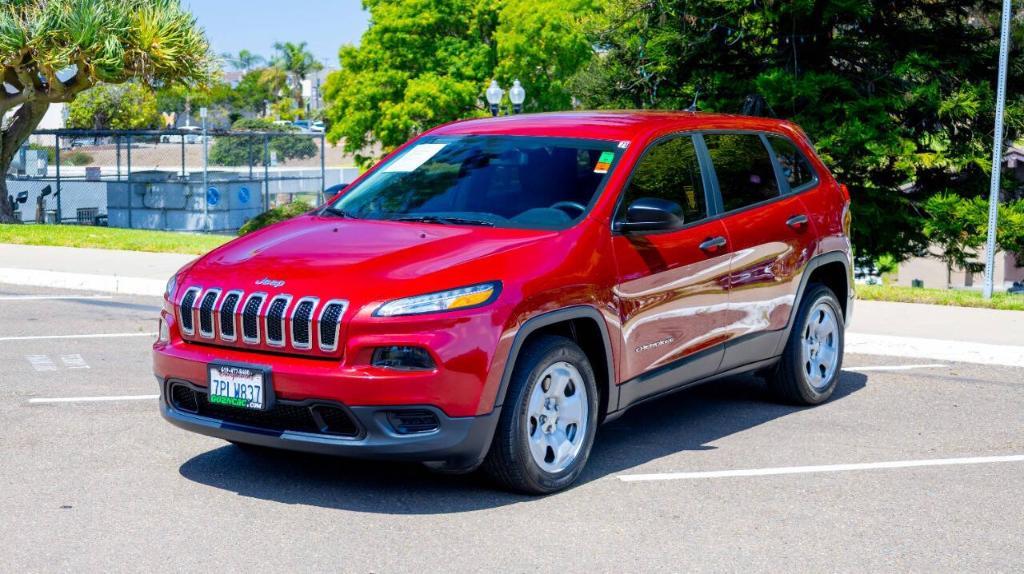 used 2016 Jeep Cherokee car, priced at $10,950