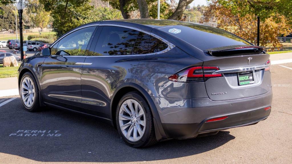 used 2018 Tesla Model X car, priced at $37,995