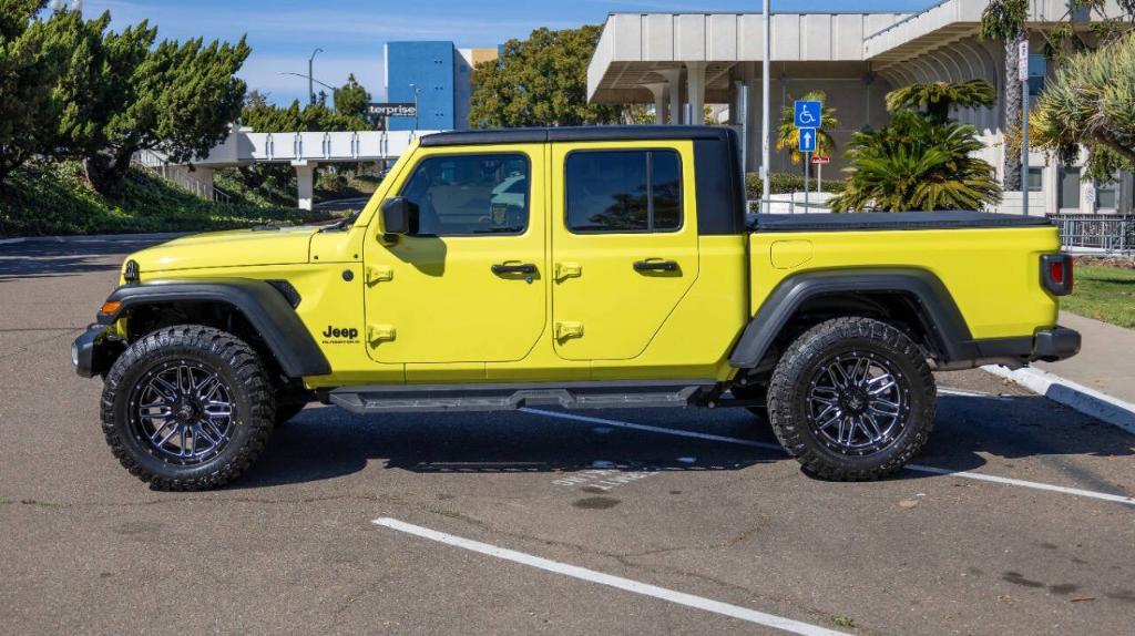 used 2023 Jeep Gladiator car, priced at $35,995