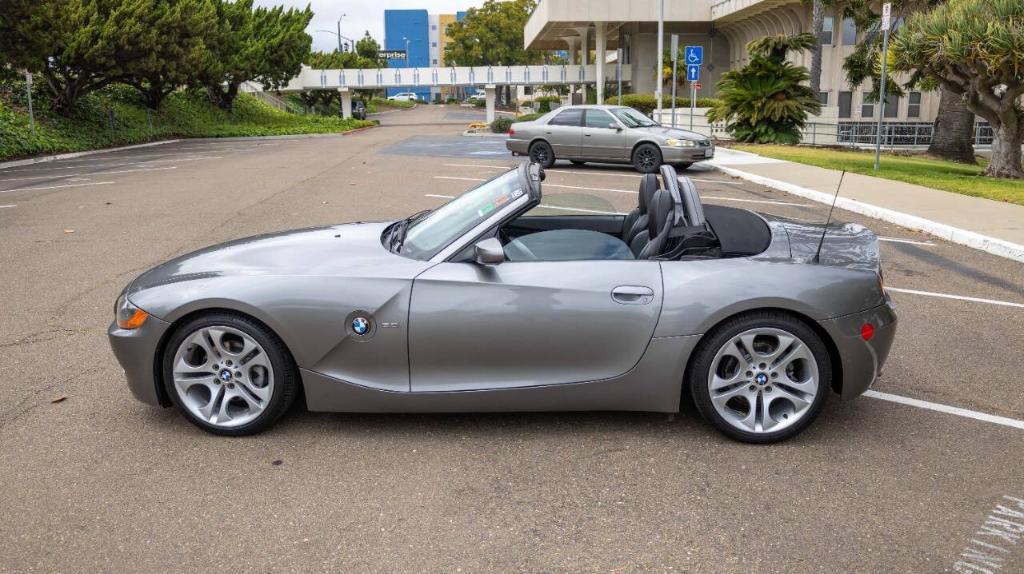 used 2004 BMW Z4 car, priced at $13,995