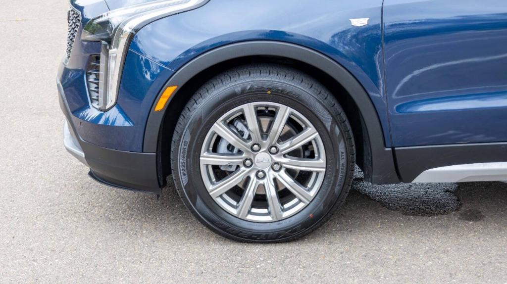 used 2021 Cadillac XT4 car, priced at $24,995