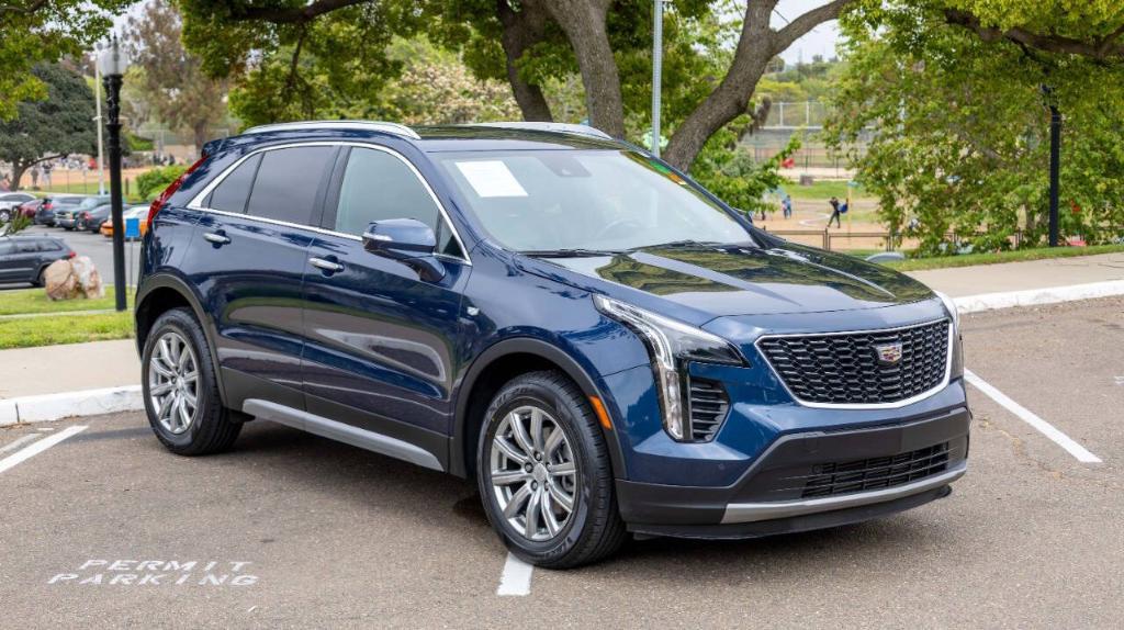 used 2021 Cadillac XT4 car, priced at $24,995