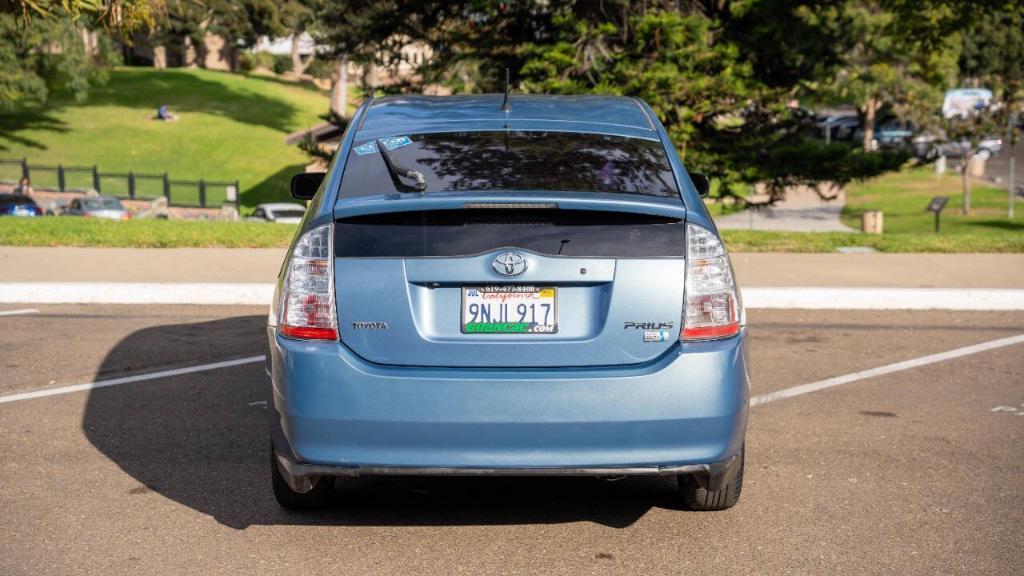 used 2008 Toyota Prius car, priced at $9,995