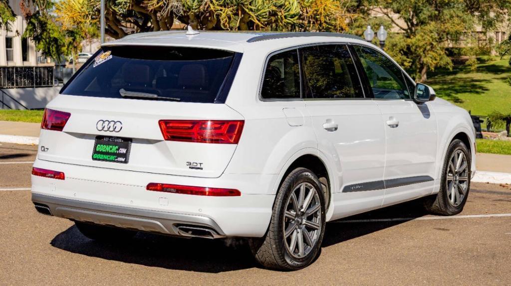 used 2018 Audi Q7 car, priced at $20,995