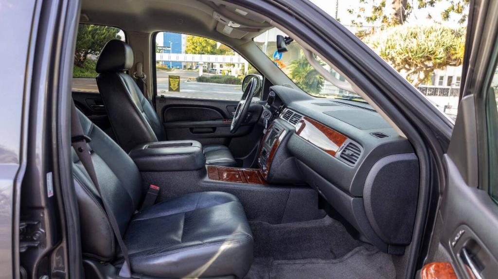 used 2011 Chevrolet Tahoe car, priced at $16,995