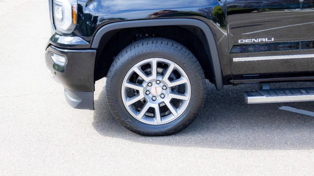 used 2017 GMC Sierra 1500 car, priced at $29,995