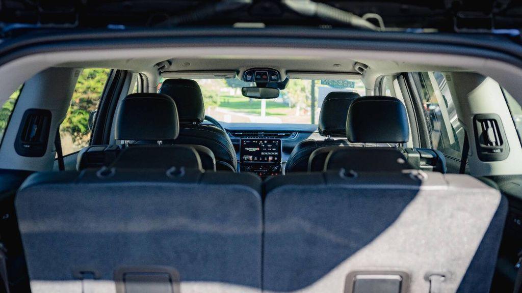 used 2021 Jeep Grand Cherokee L car, priced at $31,475