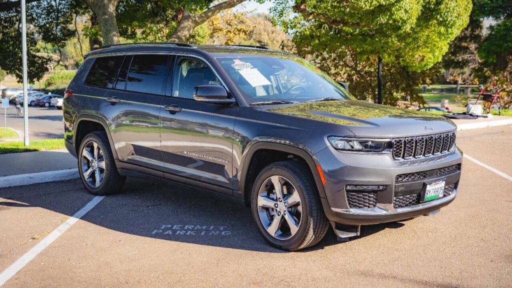 used 2021 Jeep Grand Cherokee L car, priced at $32,995