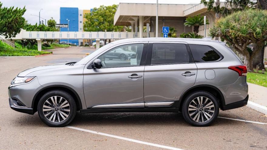 used 2020 Mitsubishi Outlander car, priced at $17,995