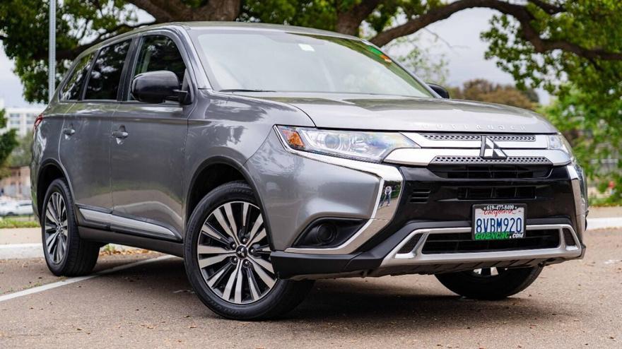 used 2020 Mitsubishi Outlander car, priced at $17,995