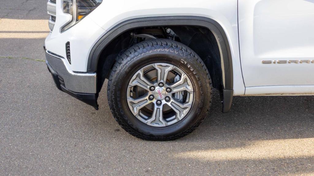 used 2023 GMC Sierra 1500 car, priced at $44,995