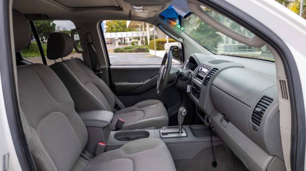used 2006 Nissan Frontier car, priced at $14,595