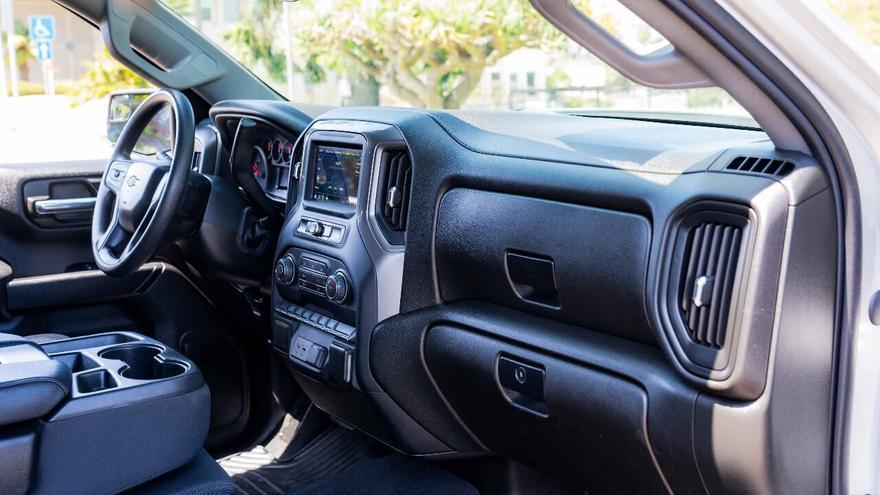 used 2022 Chevrolet Silverado 1500 car, priced at $34,995