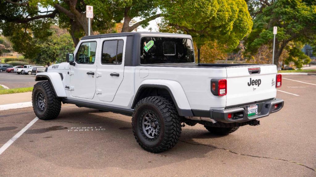 used 2023 Jeep Gladiator car, priced at $38,895