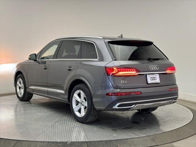 used 2024 Audi Q7 car, priced at $51,500