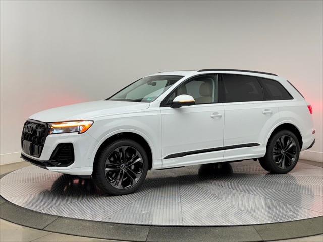 new 2025 Audi Q7 car, priced at $77,090