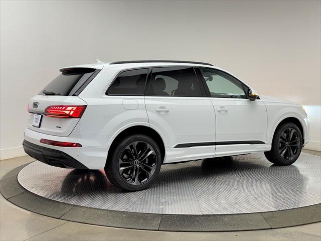 new 2025 Audi Q7 car, priced at $77,090