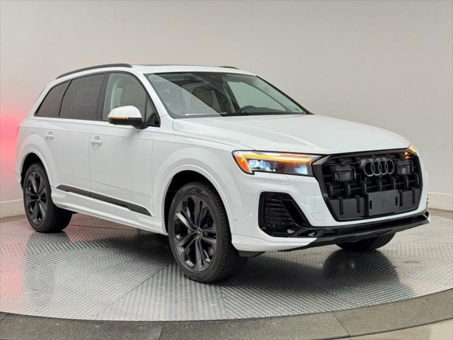 new 2025 Audi Q7 car, priced at $77,090