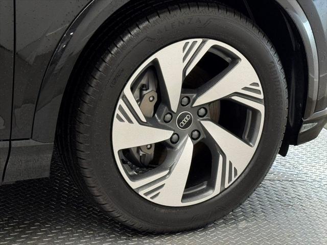 new 2025 Audi Q6 e-tron car, priced at $76,125