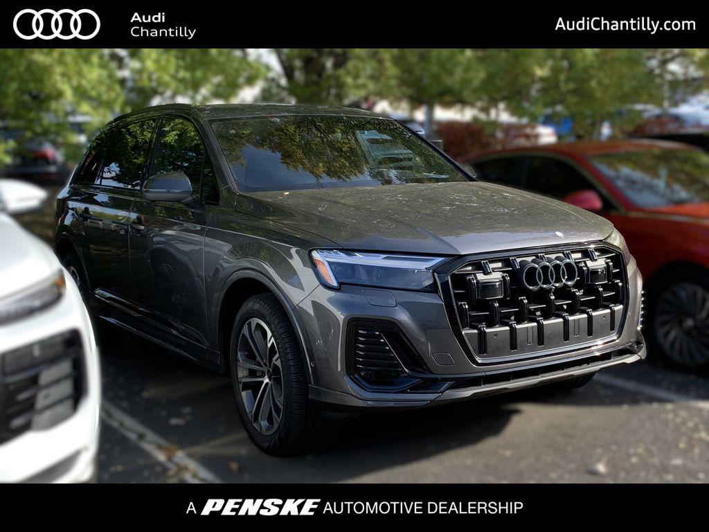 used 2025 Audi Q7 car, priced at $50,900